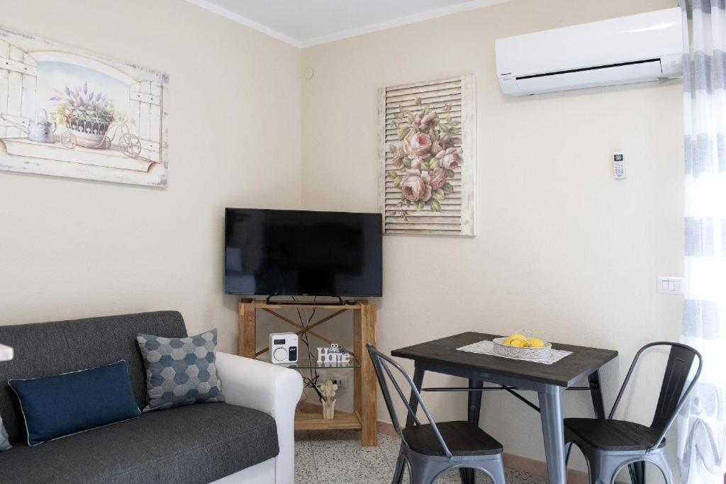 Casa I Gerani 2 Apartment อาลเกโร ภายนอก รูปภาพ